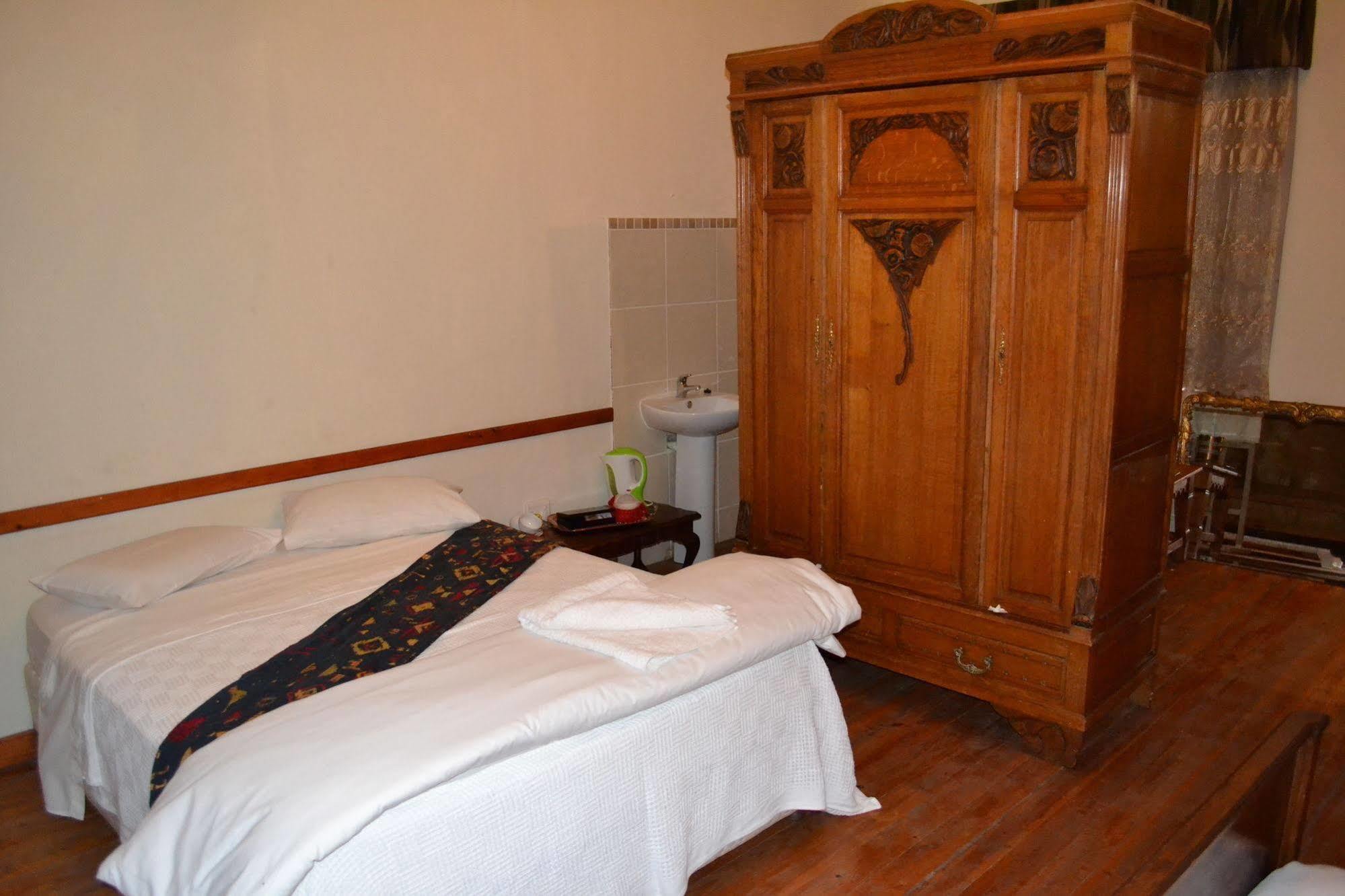 Schulteheim Hotel Uniondale  외부 사진